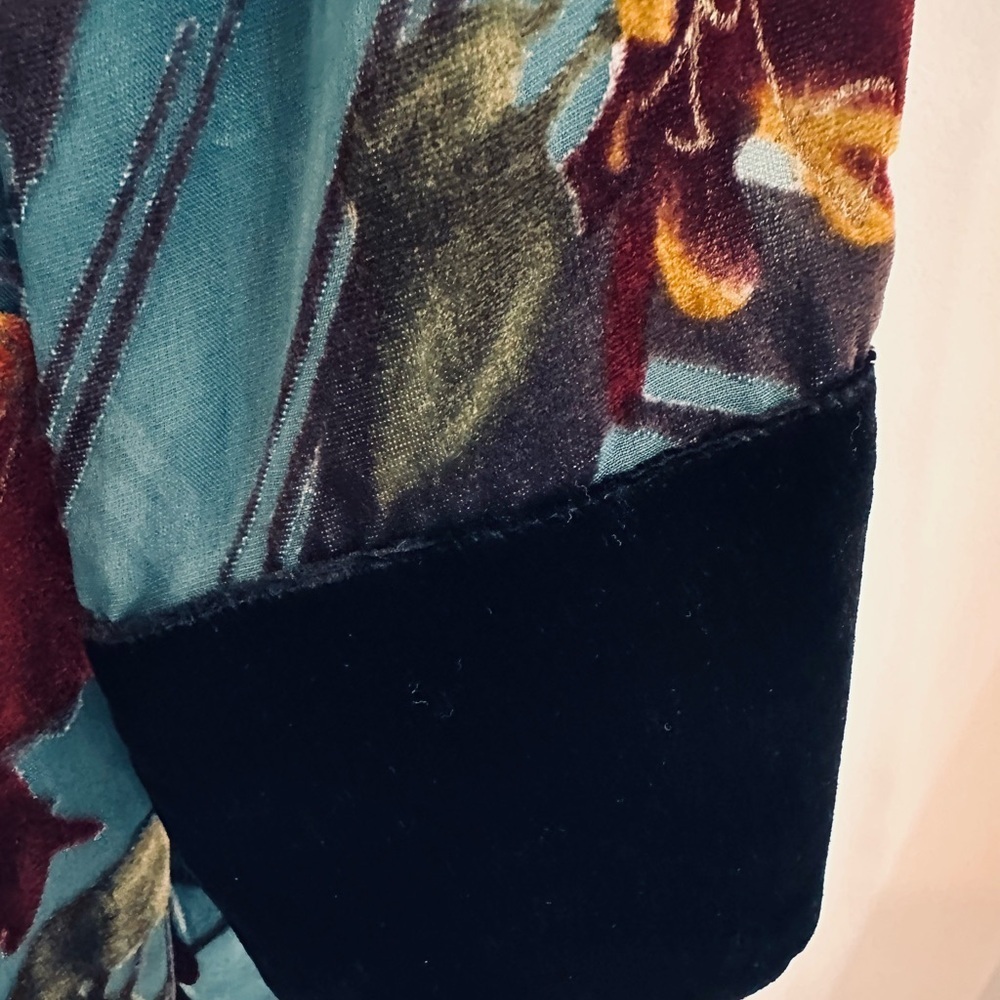 Coldwater Creek Burgundy and Green/Blue Kimono With Black Velvet Trim - Picture 4 of 7
